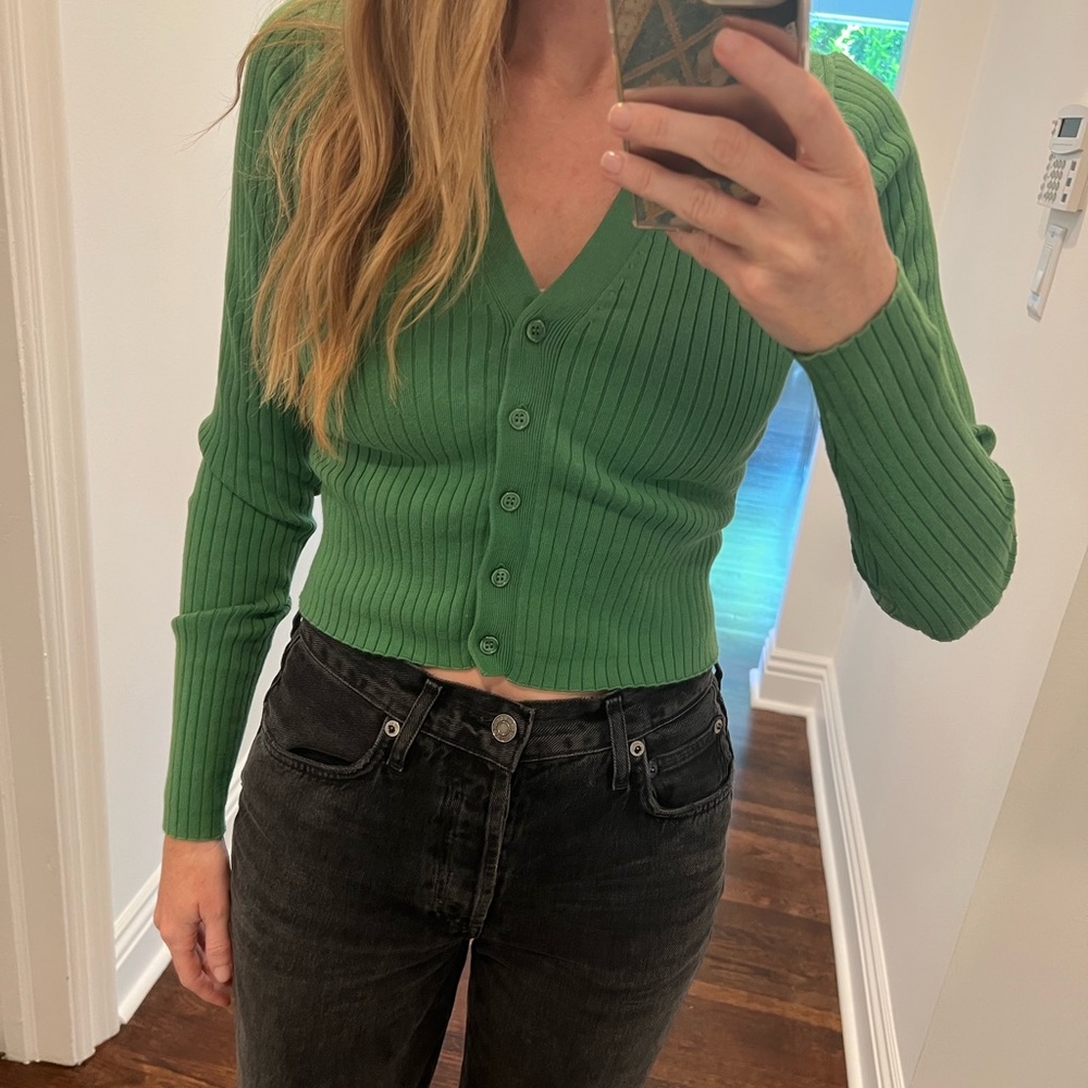 Reformation Gilda Ribbed V-Neck Cardigan - Kelly Green - XS